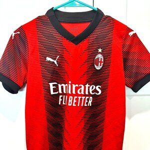 AC Milan Pulisic #11 Jersey by Puma Youth Medium (10-12) Red/Black